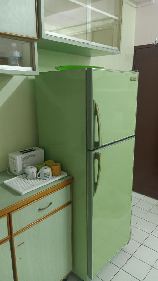 Snoopy Homestay Two Bedroom Batu Pahat Esterno foto